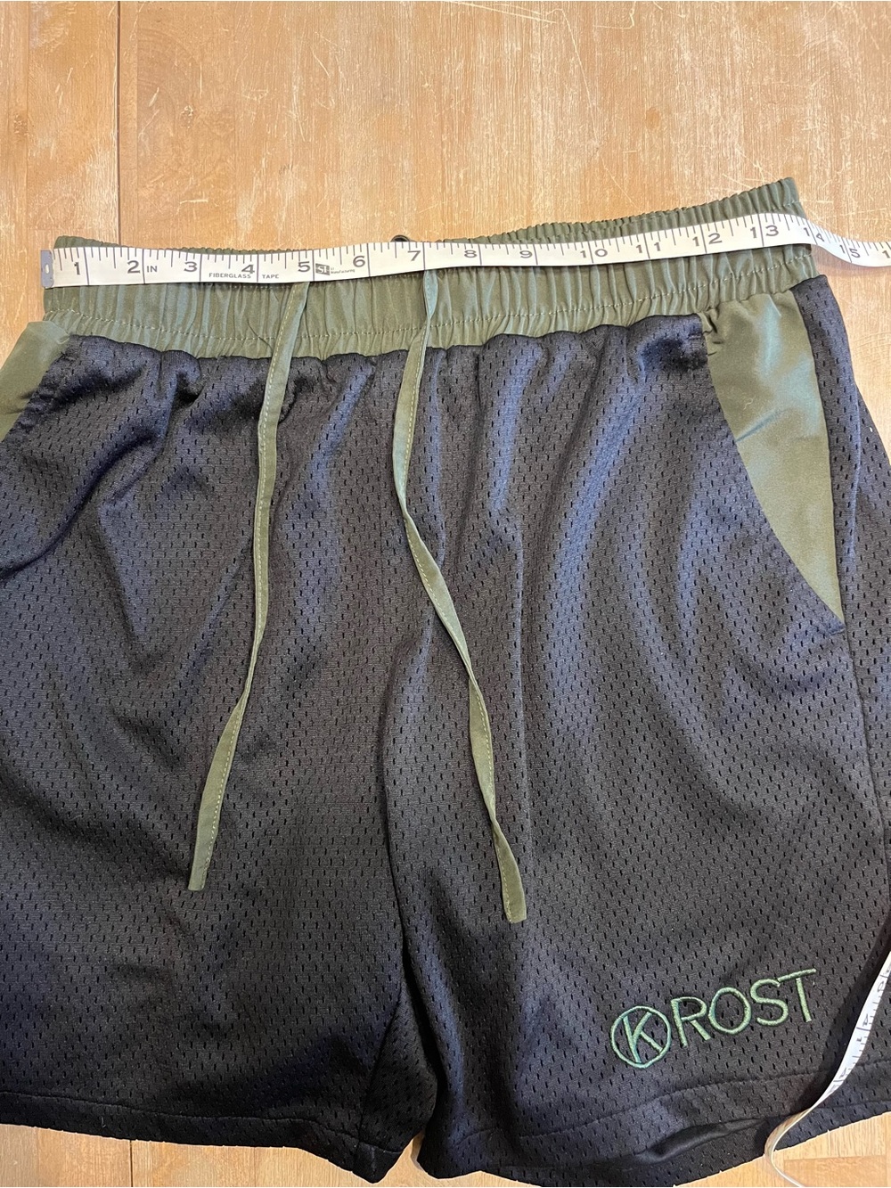 Krost Men’s Black & Olive Green Athletic Mesh Shorts - Picture 5 of 9